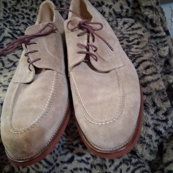 Elegant Men\'s Beige Suede Derby Shoes main image 10